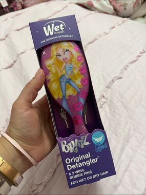 Wet Brush x Bratz Original Detangler - Cloe